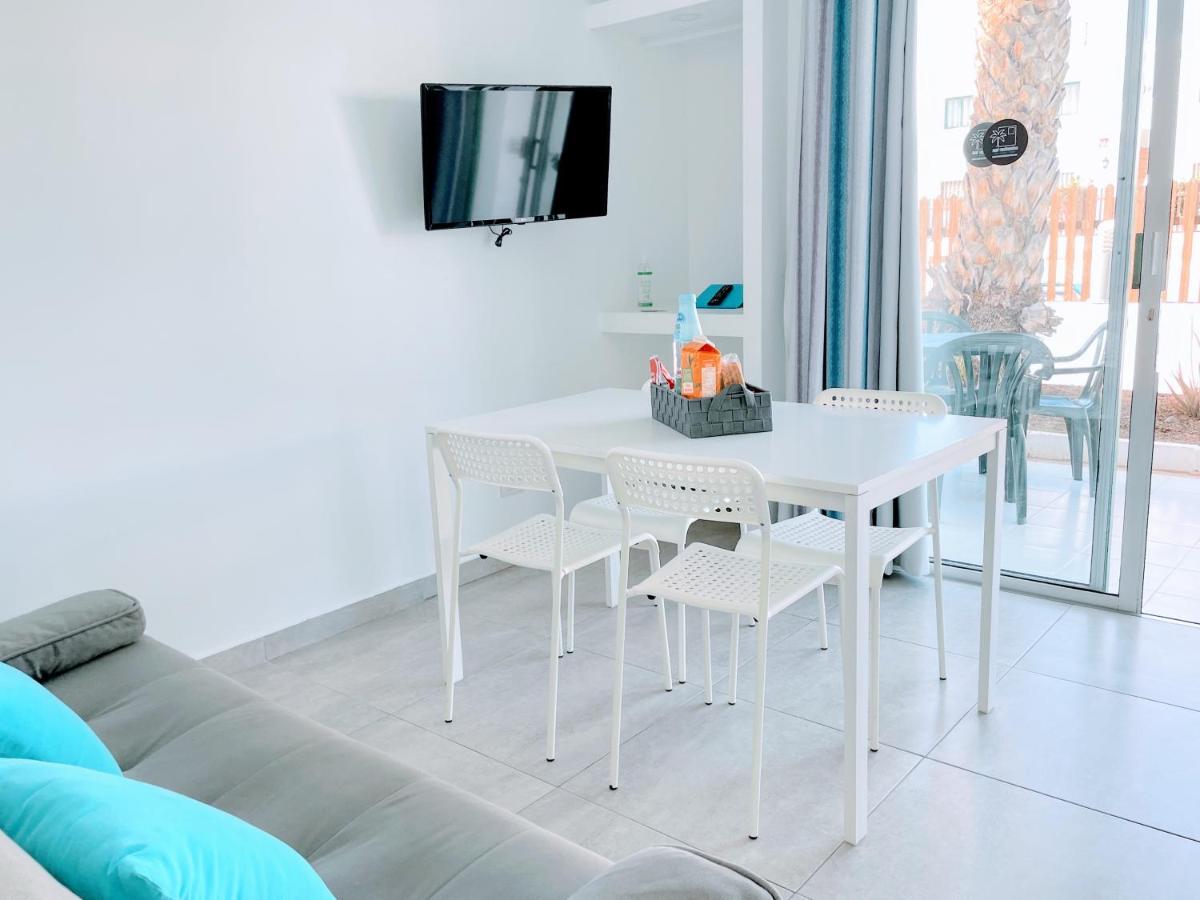 Blue Island Pool View & Wi-Fi By Irent Fuerteventura Apartment คอร์ราเลโฮ ภายนอก รูปภาพ