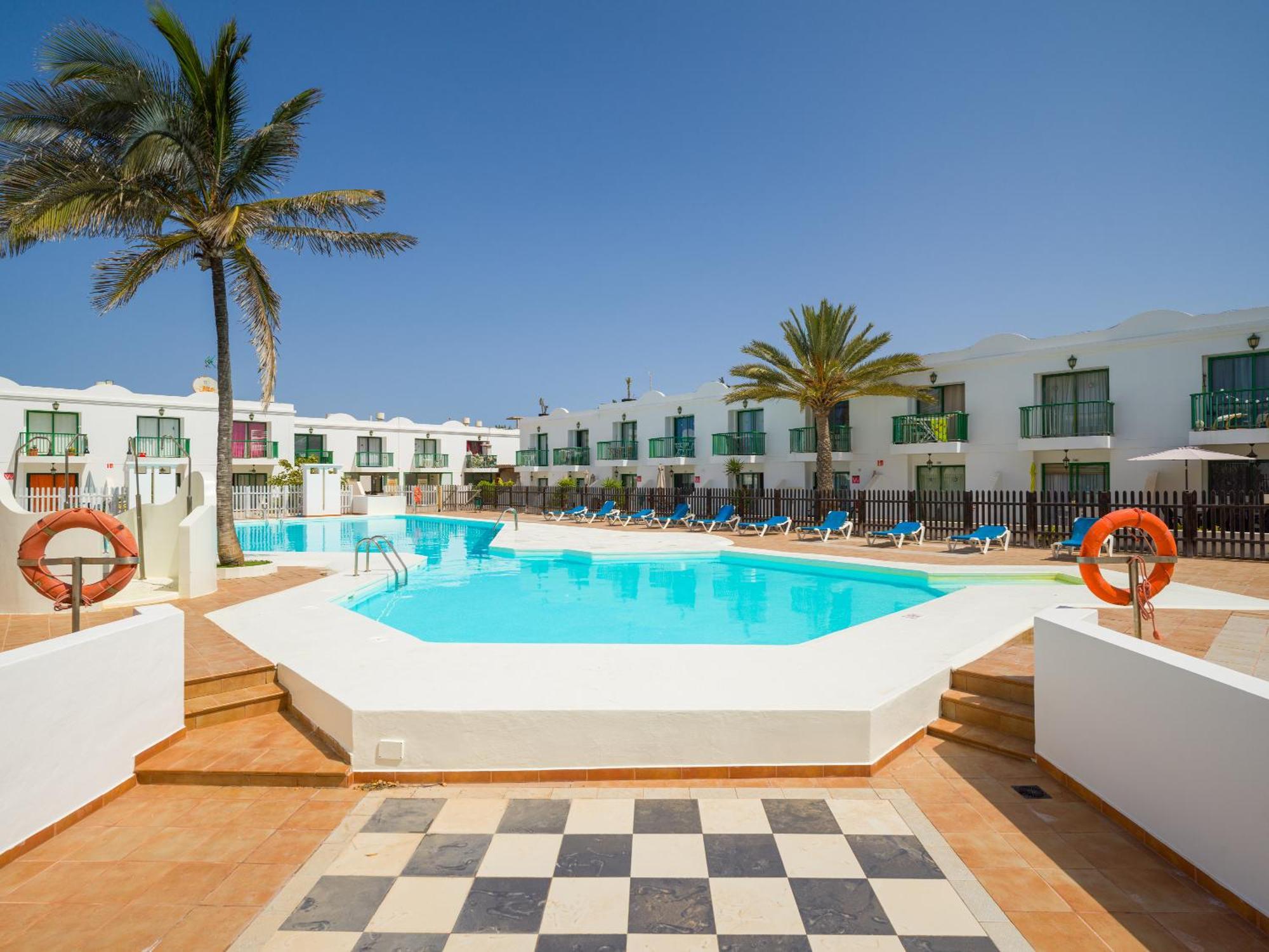 Blue Island Pool View & Wi-Fi By Irent Fuerteventura Apartment คอร์ราเลโฮ ภายนอก รูปภาพ