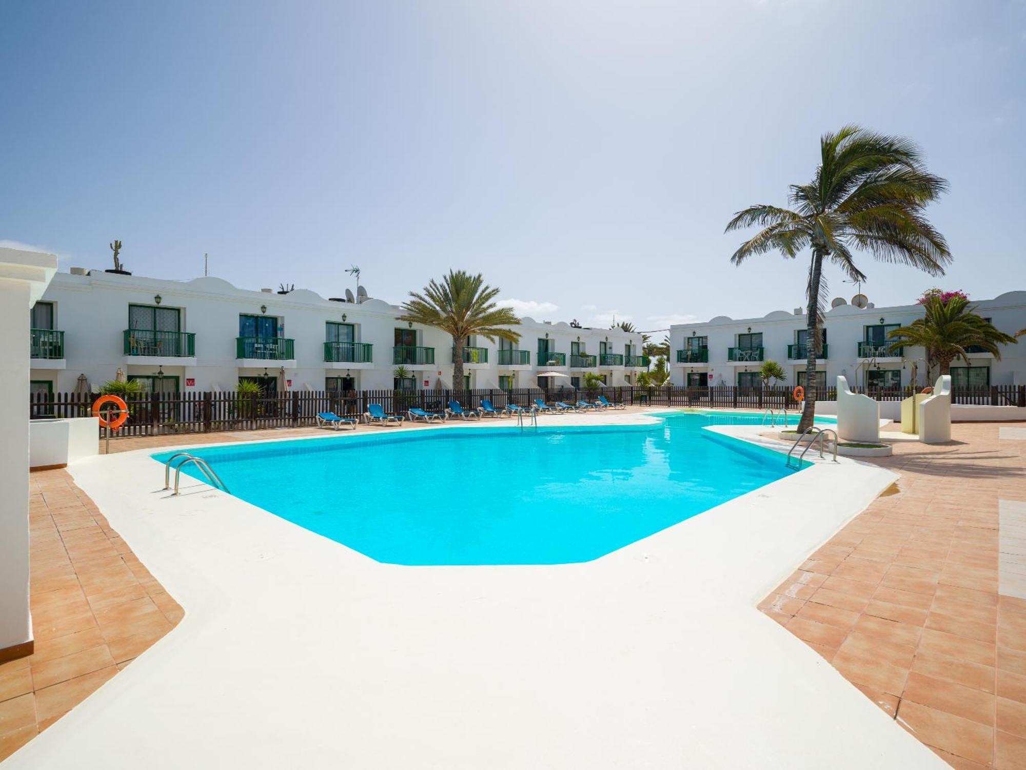 Blue Island Pool View & Wi-Fi By Irent Fuerteventura Apartment คอร์ราเลโฮ ภายนอก รูปภาพ